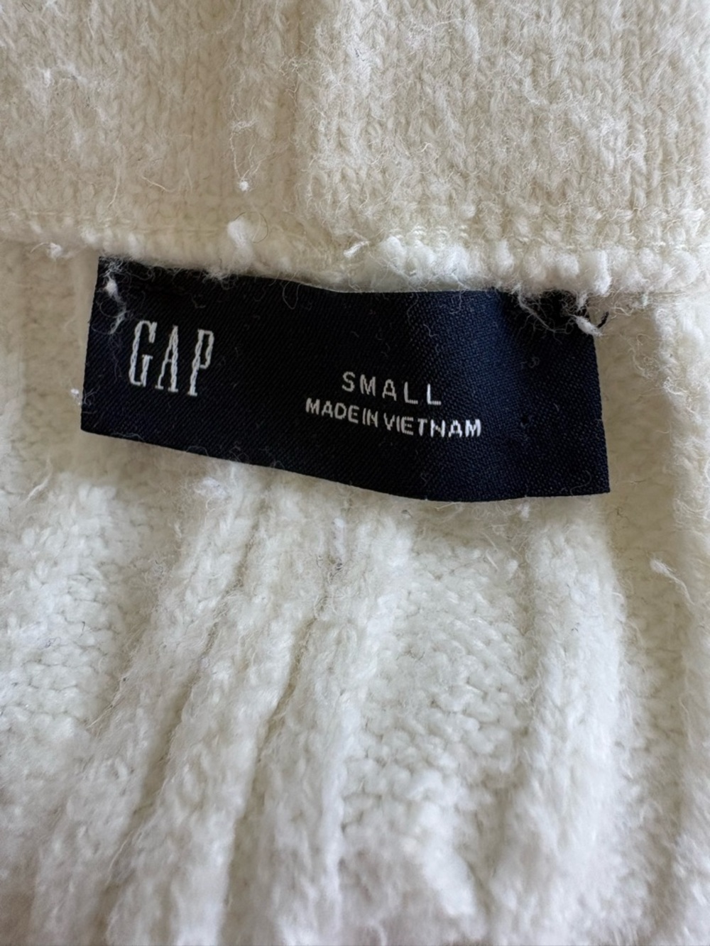 Gap | CashSoft Cable Knit Sweater Pants Ivory Frost - Picture 5 of 7